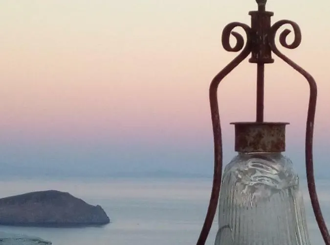 Traditional Stone House With Breathtaking View Vakantiehuis