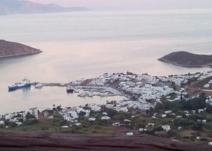 Traditional Stone House With Breathtaking View Vakantiehuis *